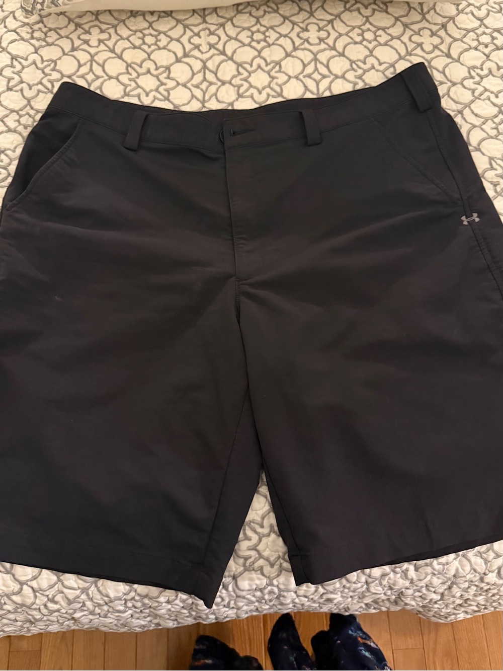Under Armour Men’s Black Hybrid Performance Shorts